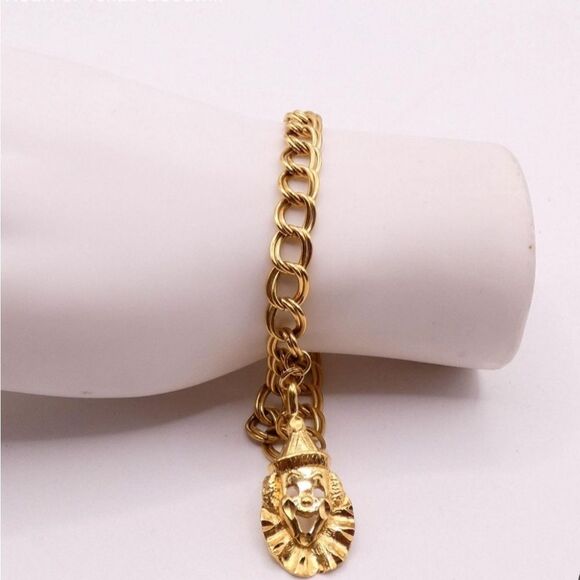Clown Charm On 24k GOLD plated Bracelet - Picture 1 of 6